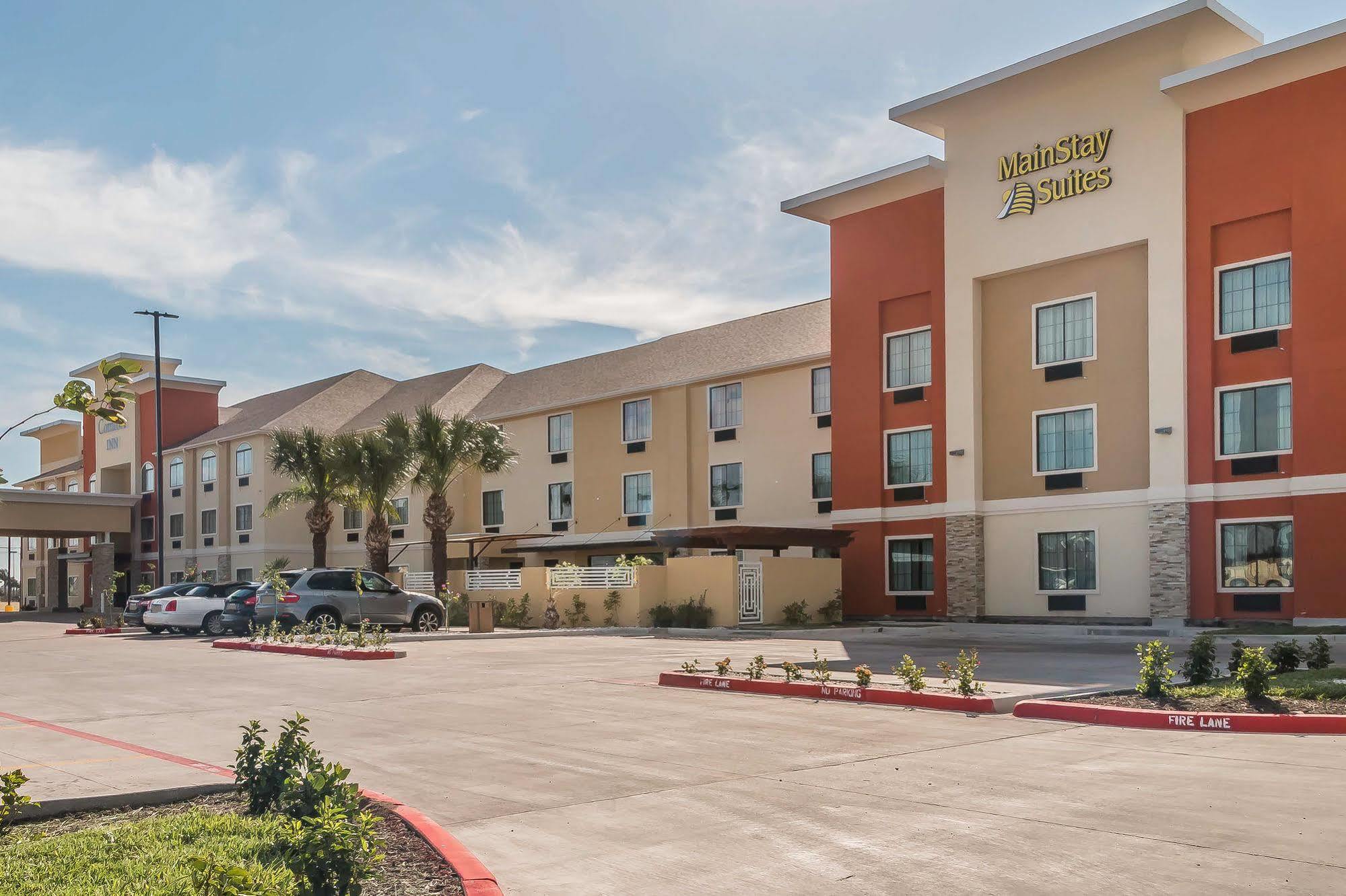 Mainstay Suites Edinburg Exterior photo