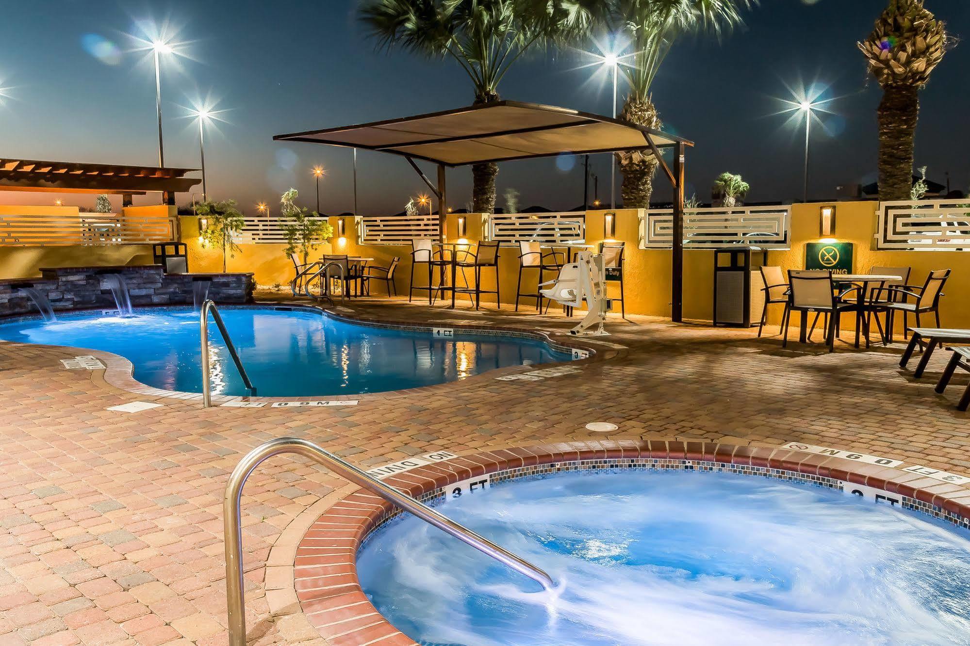 Mainstay Suites Edinburg Exterior photo